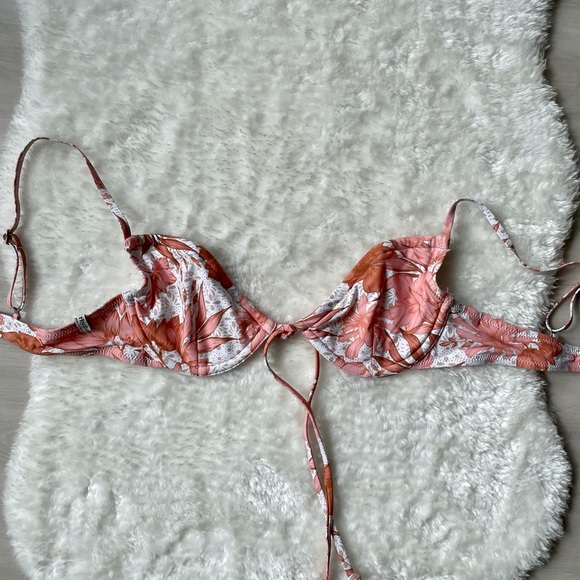 Rhythm Ohana Bikini - Picture 4 of 7